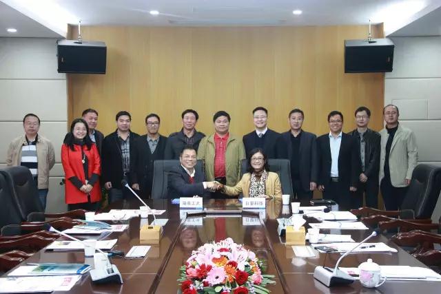 邵東縣宋家塘雙喜婚慶服務(wù)中心,婚慶策劃,婚車服務(wù),氣模拱門,慶典服務(wù),宴會(huì)服務(wù) 邵東縣宋家塘雙喜婚慶服務(wù)中心,婚慶策劃,婚車服務(wù),氣模拱門,慶典服務(wù),宴會(huì)服務(wù)