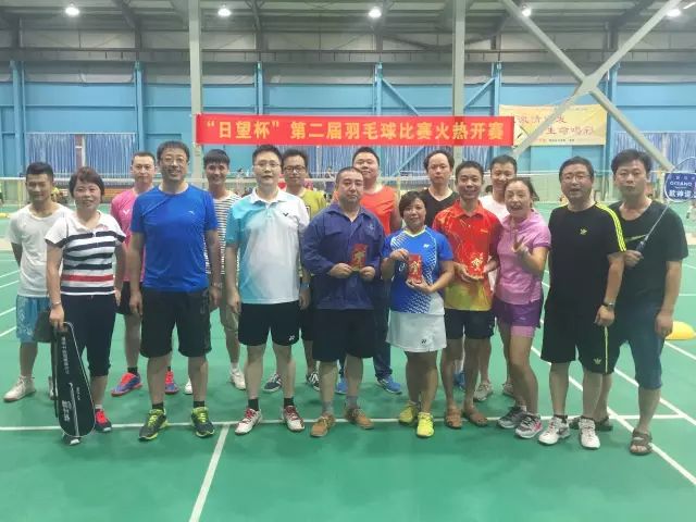 邵東縣宋家塘雙喜婚慶服務(wù)中心,婚慶策劃,婚車服務(wù),氣模拱門(mén),慶典服務(wù),宴會(huì)服務(wù) 邵東縣宋家塘雙喜婚慶服務(wù)中心,婚慶策劃,婚車服務(wù),氣模拱門(mén),慶典服務(wù),宴會(huì)服務(wù)